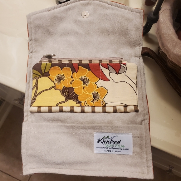 Tote and wallet set - Picture 5 of 7